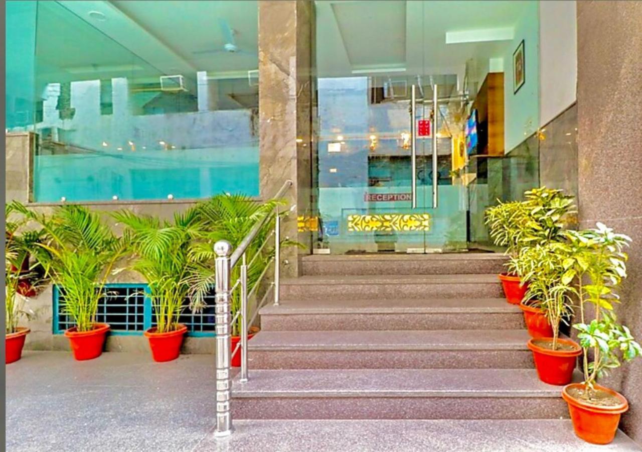 Hotel Qubic Stay By Igi Airport New Delhi Exterior photo